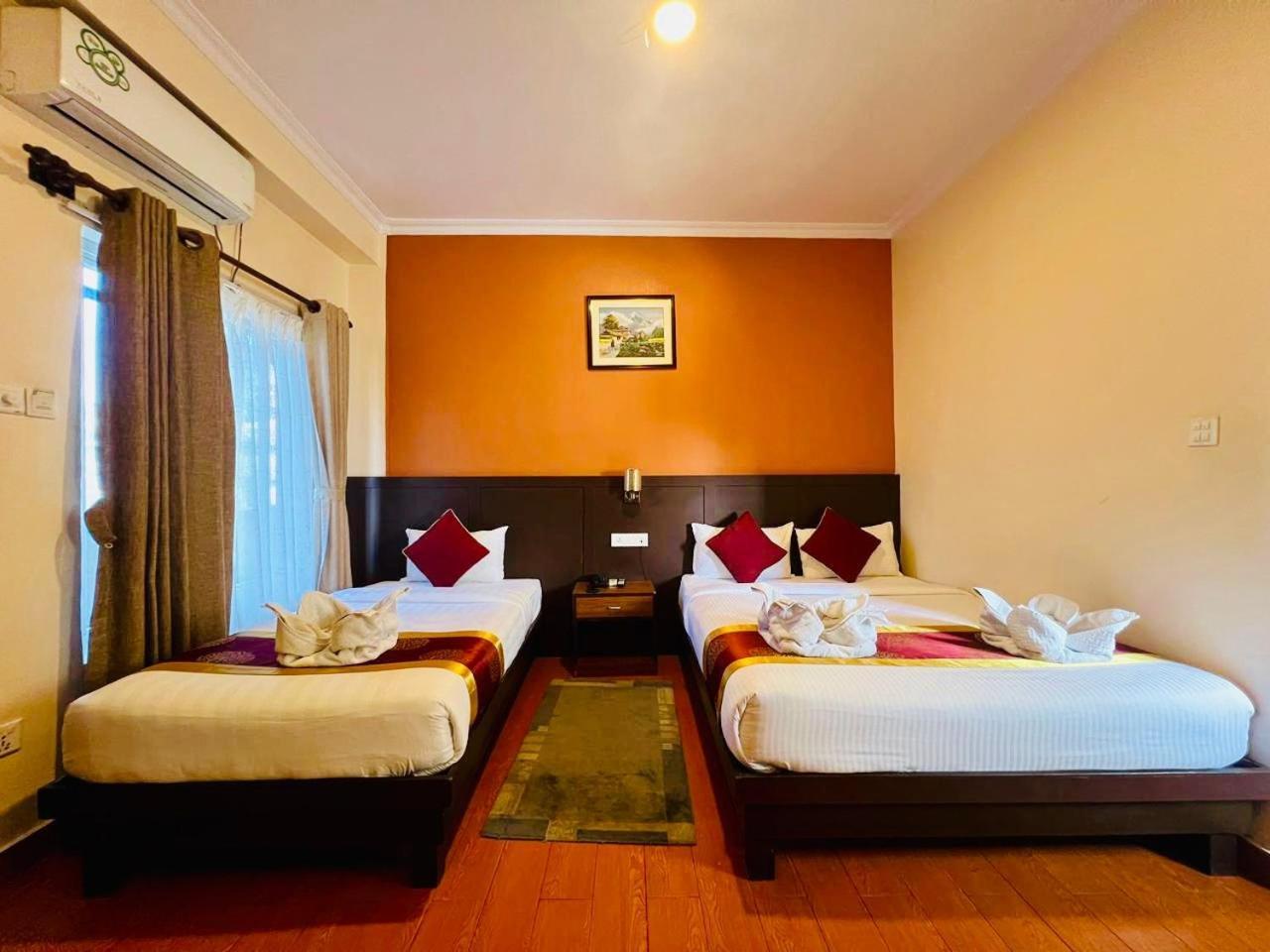 Hotel Eco Tree Pokhara Eksteriør bilde